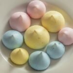 Pastel Meringue Kisses: The Easiest (and Cutest) Easter Treat!