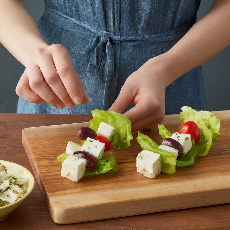 Touchdown Flavor! Greek Salad Skewers – The MVP of Your Super Bowl Party