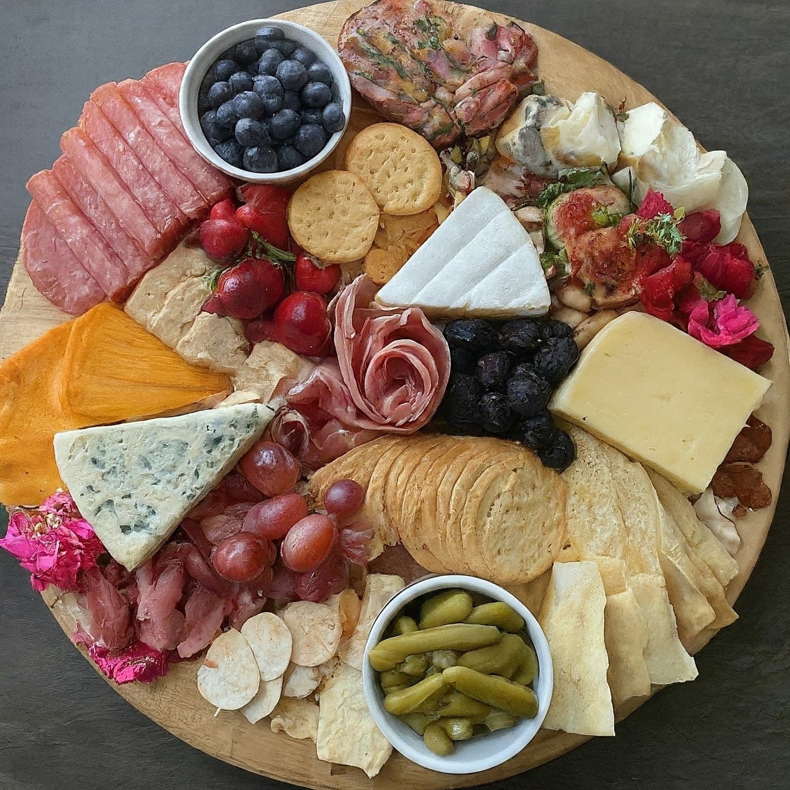 Touchdown Flavor! The Winning Cheese and Charcuterie Board for Your Super Bowl Party