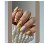 Winter Wonderland: 15 DIY Nail Ideas to Get You in the Holiday Spirit