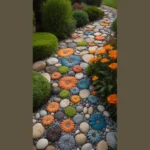 16 DIY Garden Crafts That Will Wow Your Neighbors